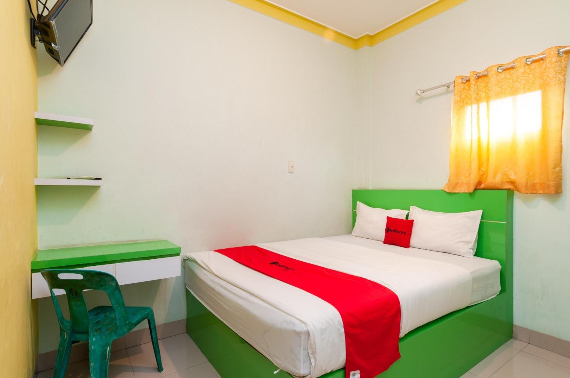 Reddoorz Syariah At Dinda Residence Medan Eksteriør billede