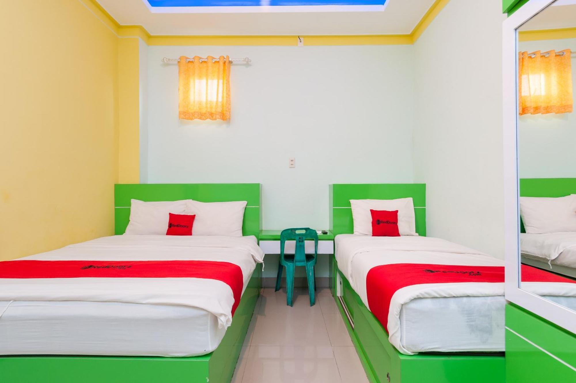 Reddoorz Syariah At Dinda Residence Medan Eksteriør billede